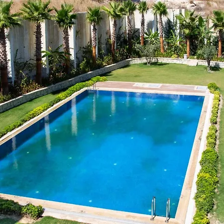شقة Superb Flat Near Sea With Shared Pool In Cesme *